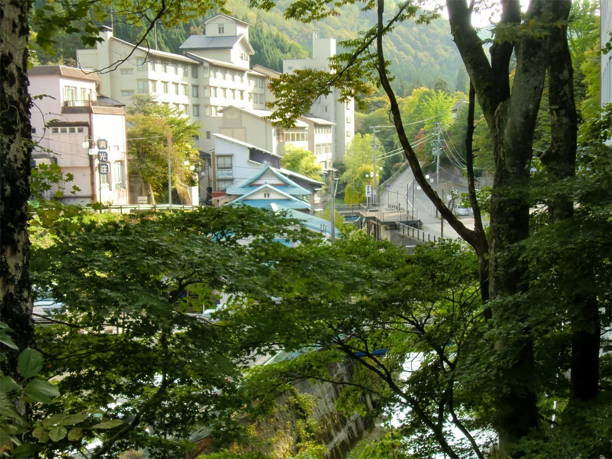 Hotel Onsen Minshuku Sakaeya Shizukuishi Exterior foto